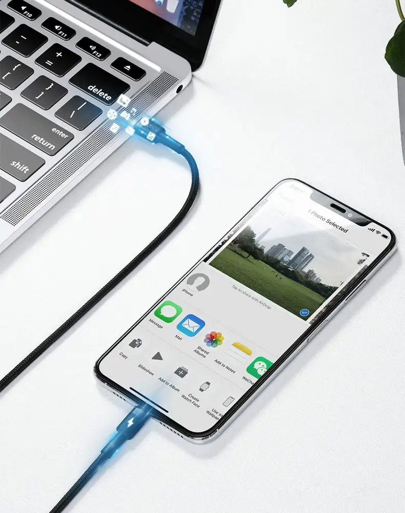 фото кабеля Type-C Lightning с высокой скоростью передачи данных