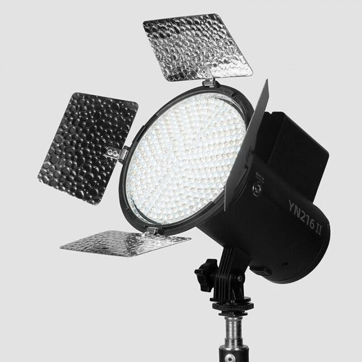 Yongnuo YN216 II 2700К-8000К Bi-Color LED портативный постоянный свет ...